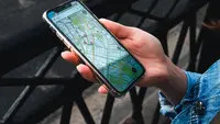 Ciri Orang yang Suka Screenshot Lokasi Sebelum Pergi Menurut Psikologi