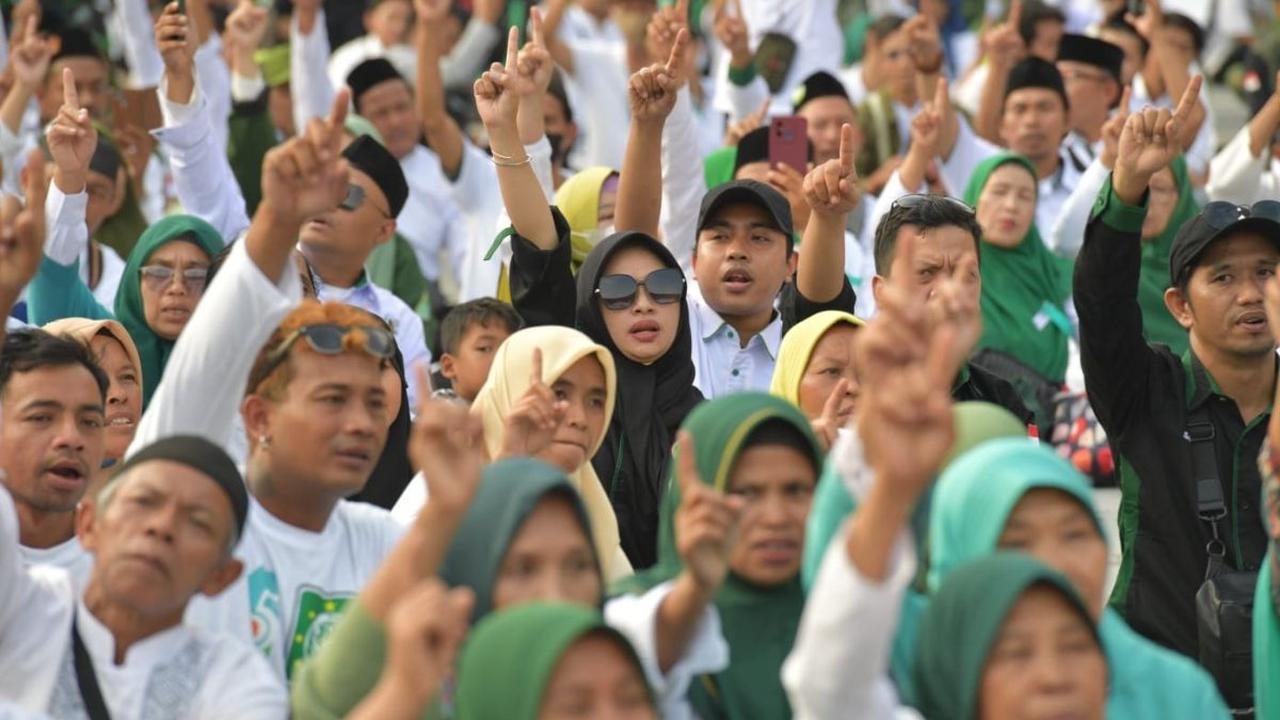 Dalam pembacaan ikrar yang diikuti oleh sekitar 67 ribu kader PKB.
