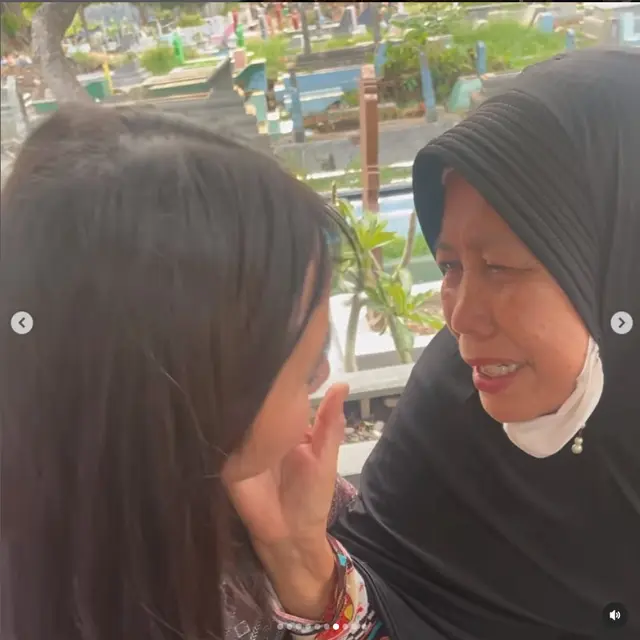 6 Potret Nayla Purnama Bareng Keluarga Vina, Sang Nenek Sampai Menangis