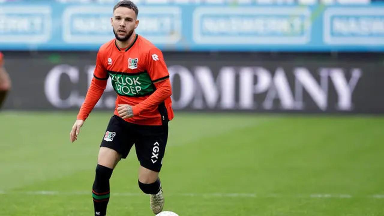 Calvin Verdonk dkk. Mengukir Sejarah di Markas Ajax, Bikin Pelatihnya Bangga
