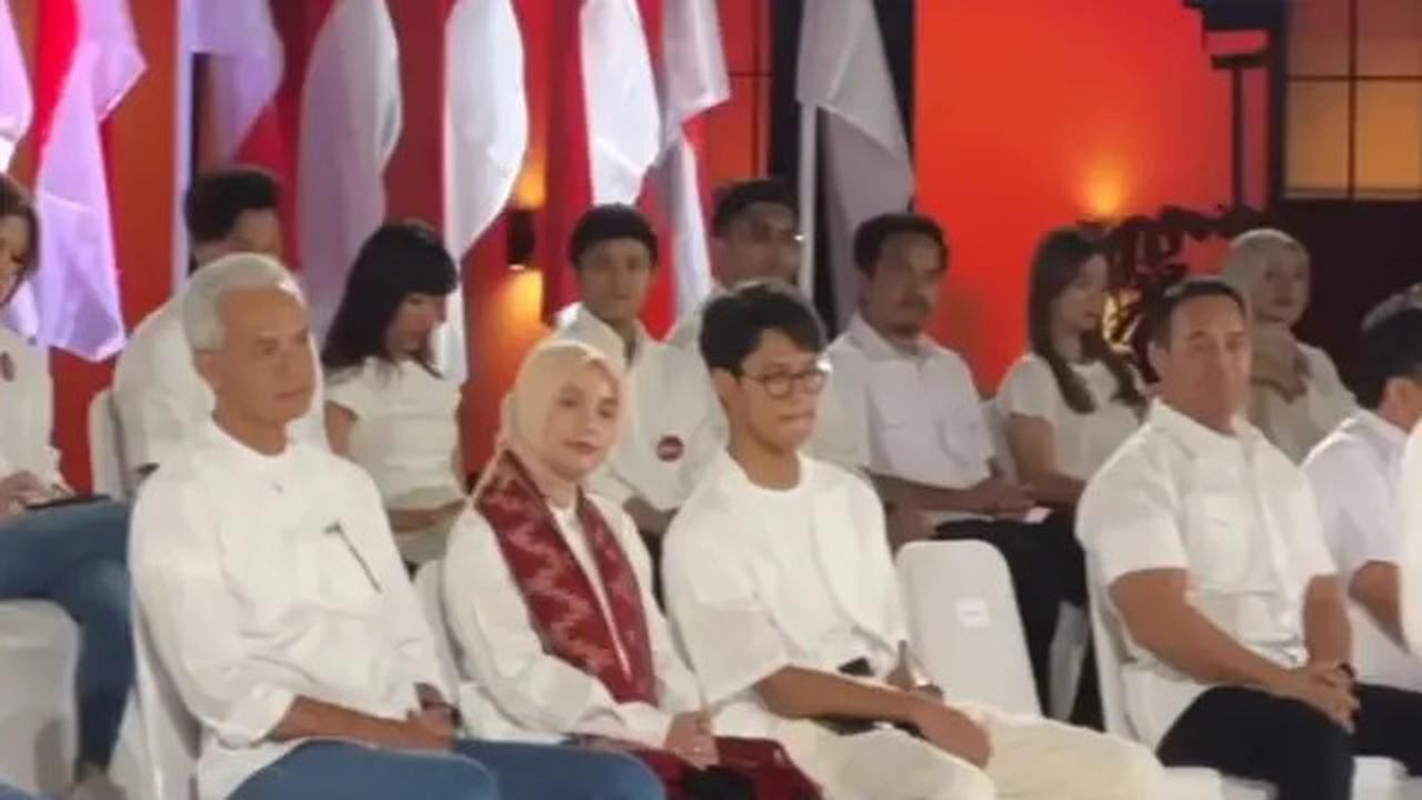 Sabuk Warna Hitam