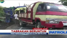 Tabrakan terjadi akibat sebuah truk tronton yang mengangkut kertas gelondongan dengan kelebihan muatan dan mengalami rem blong.