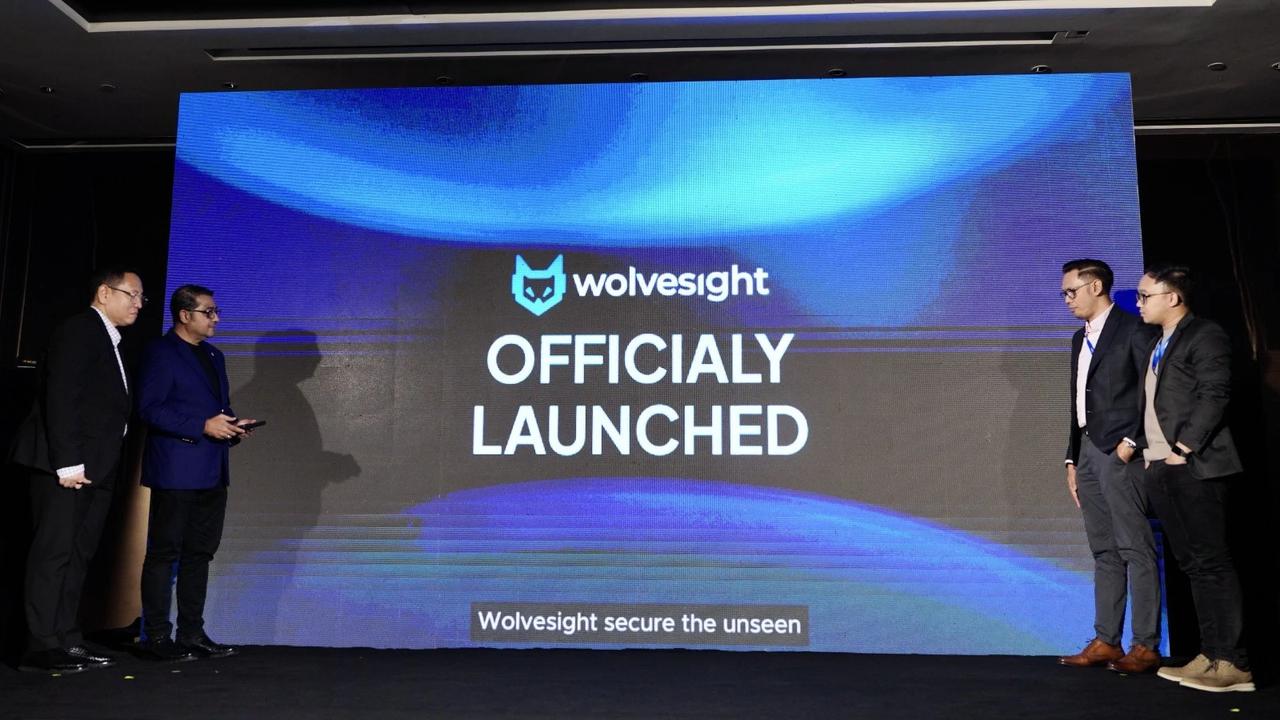 Menekraf Teuku Riefky Harsya menghadiri peluncuran Wolvesight