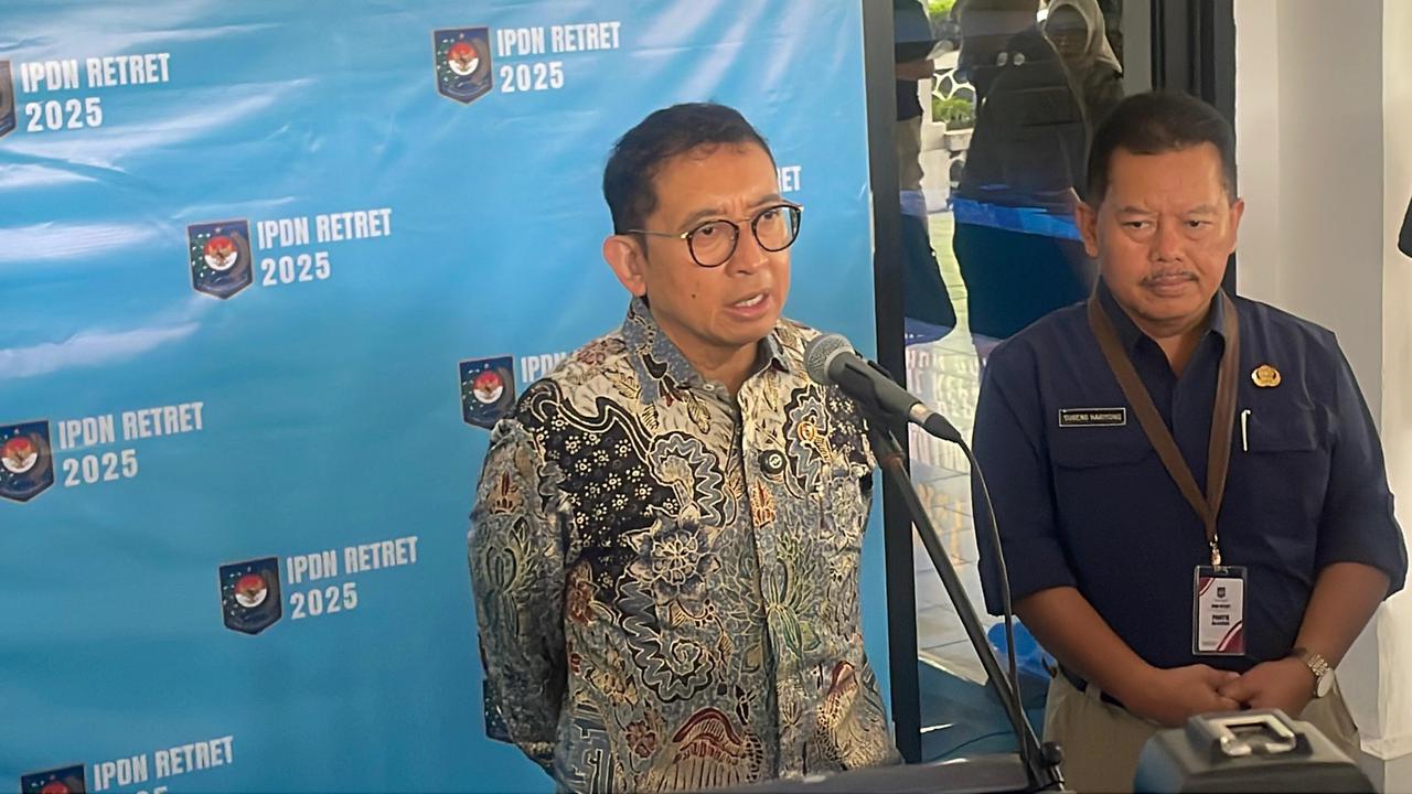 Fadli Zon Balas Desakan PDIP Setop Tulis Ulang Sejarah: Amanat Bung Karno, Jangan Pernah Tinggalkan Sejarah