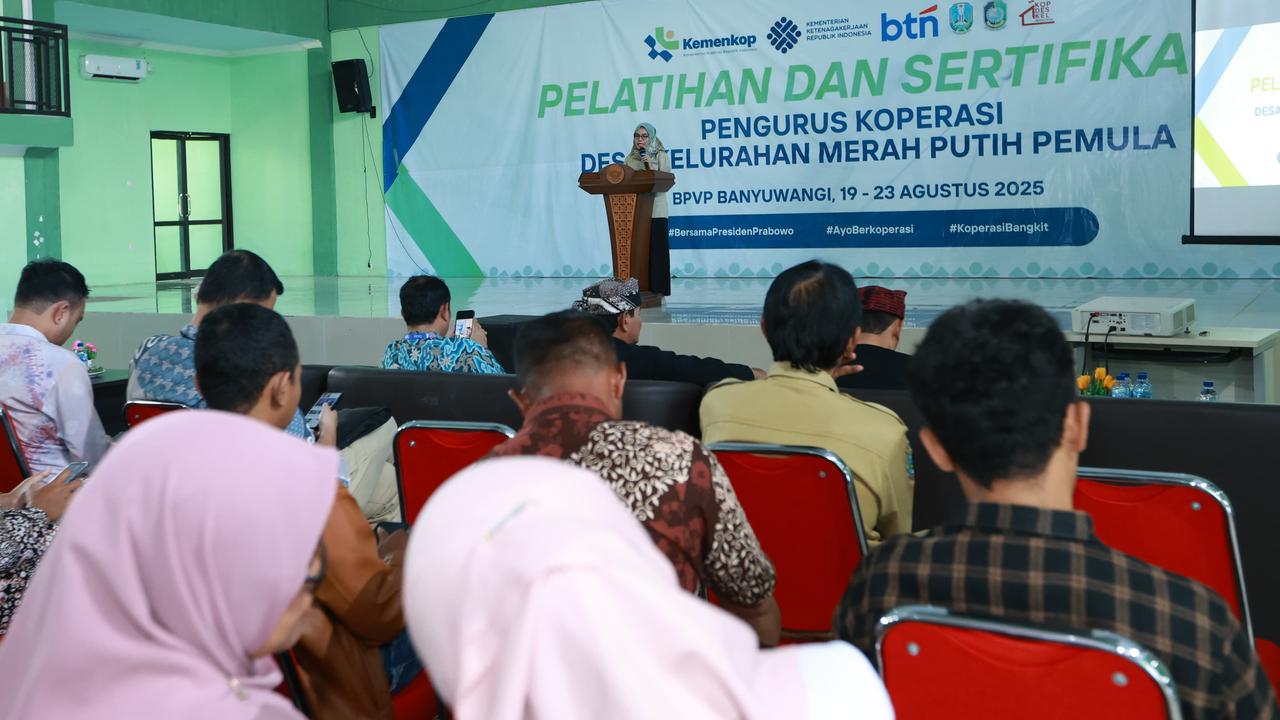 Dapat Atensi Presiden, Kemenkop Jadikan Banyuwangi Pilot Project Sertifikasi Koperasi Merah Putih