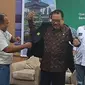 Wagub Bali dan Wartawan Bali Saat Diskusi Masalah Sampah (Dewi Divianta/Liputan6.com)