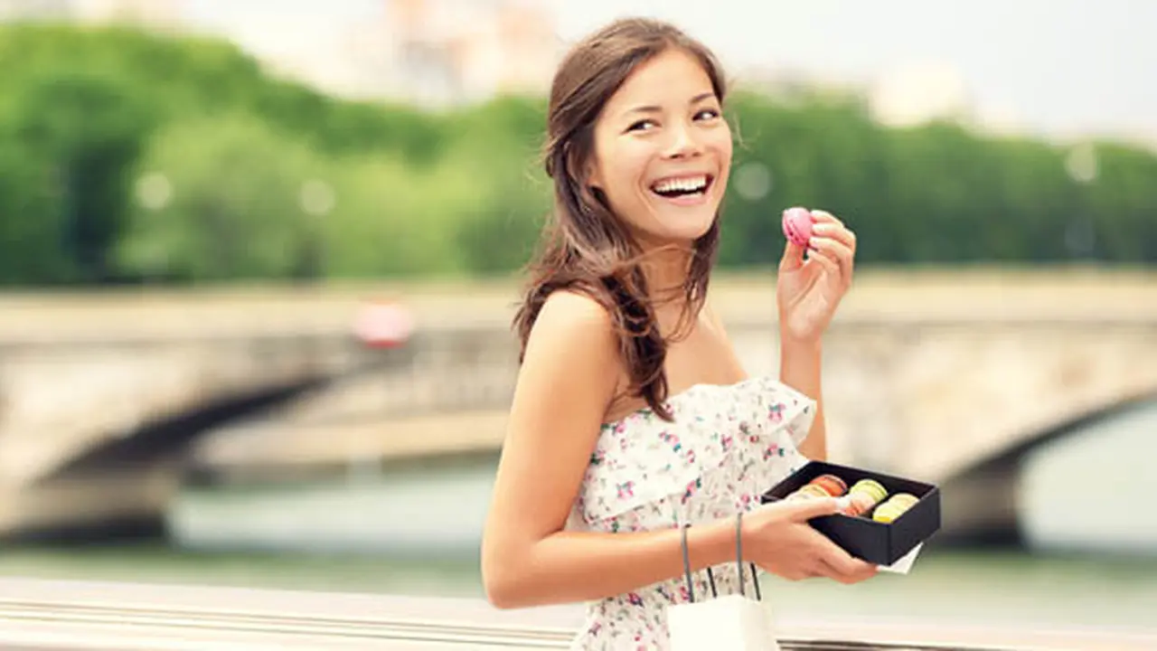 (c) shutterstock