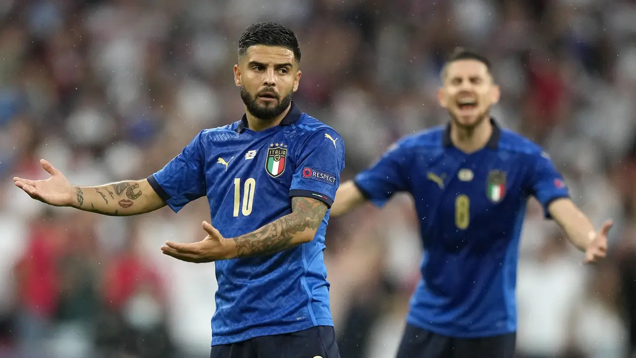 Euro 2020 Italia Melawan Inggris