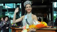 Elvira Devinamira berharap siapa pun yang menang sebagai Putri Indonesia 2015 dapat membawa nama baik Indonesia ke kancah internasional.