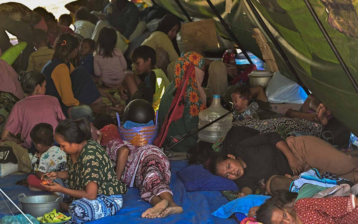 Pengungsi Gempa NTT Masih Membutuhkan Bantuan