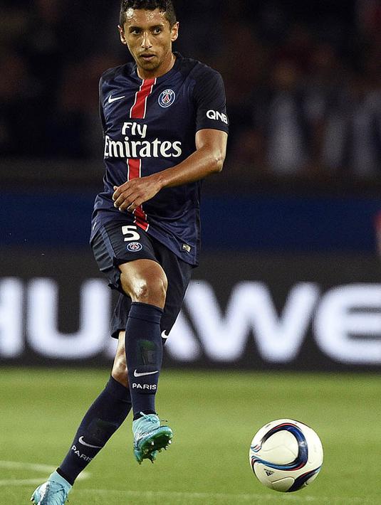 5. Marquinhos, bek muda asal Brasil ini dipercaya memiliki masa depan yang baik. Menduetkan mantan bek Roma ini dengan Varane menjadi harapan Mou untuk menciptakan lini belakang yang tangguh. (AFP/Franck Fife) 