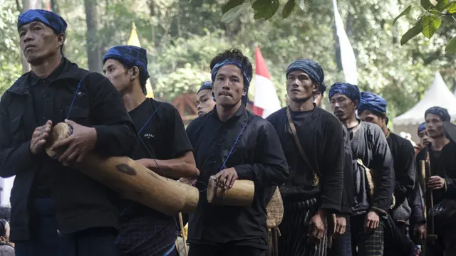 Ngertakeun Bumi Lamba