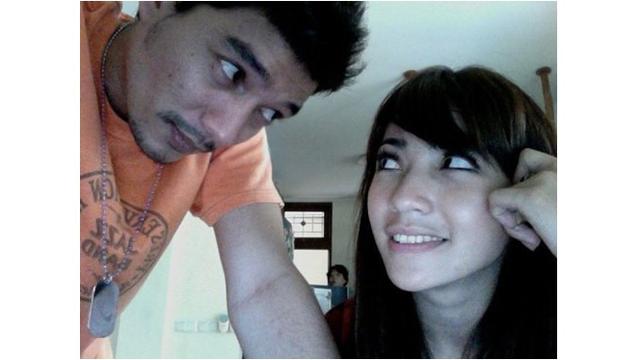 Nah ini dia potret masa lalu Hesti Purwadinata dan Edo Borne.