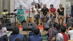 Kaka Slank menjadi narasumber dalam acara Halal Bihalal sekaligus Hari Anti Narkotika Internasional (HANI) di Markas Slank, Jakarta, Rabu (27/6). Personel Slank mengungkapkan proses mereka lepas dari jeratan kecanduan narkoba. (Liputan6.com/Faizal Fanani)