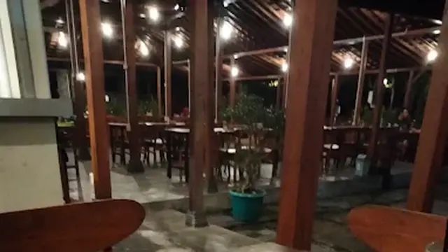 Warung Bu Baha