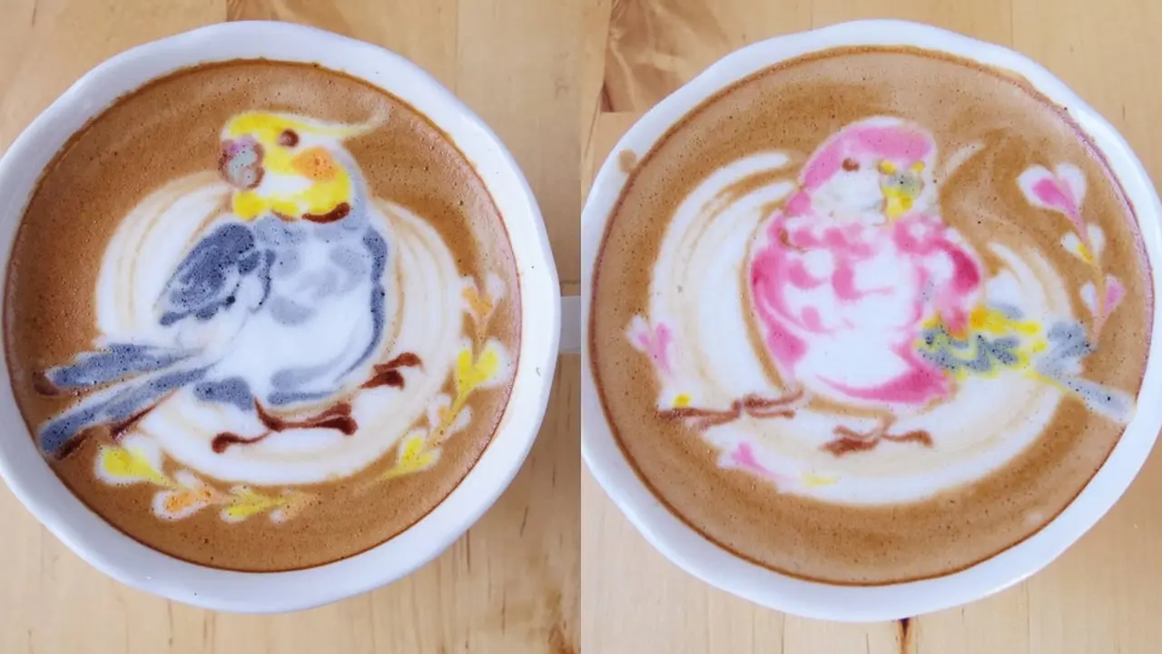 Ilustrasi burung warna-warni dari busa kopi latte