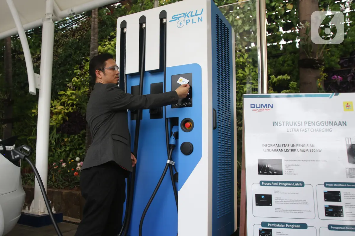 PLN Siapkan Stasiun Pengisian Listrik di 4 Kota