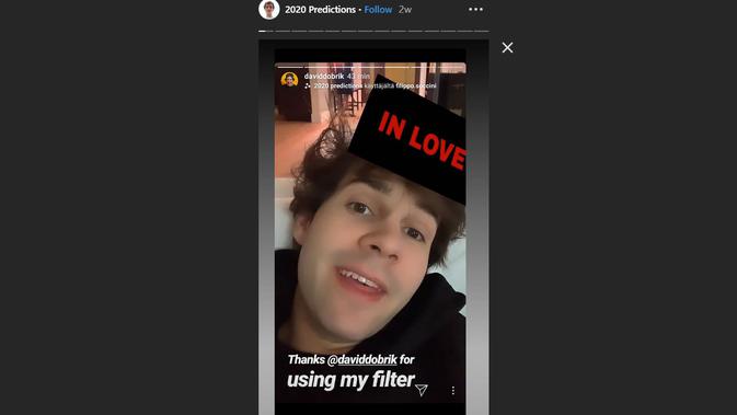 Filter wajah AR Instagram terpopuler 2020 predictions karya @filippo.soccini. (Foto: @daviddobrik/ Instagram)