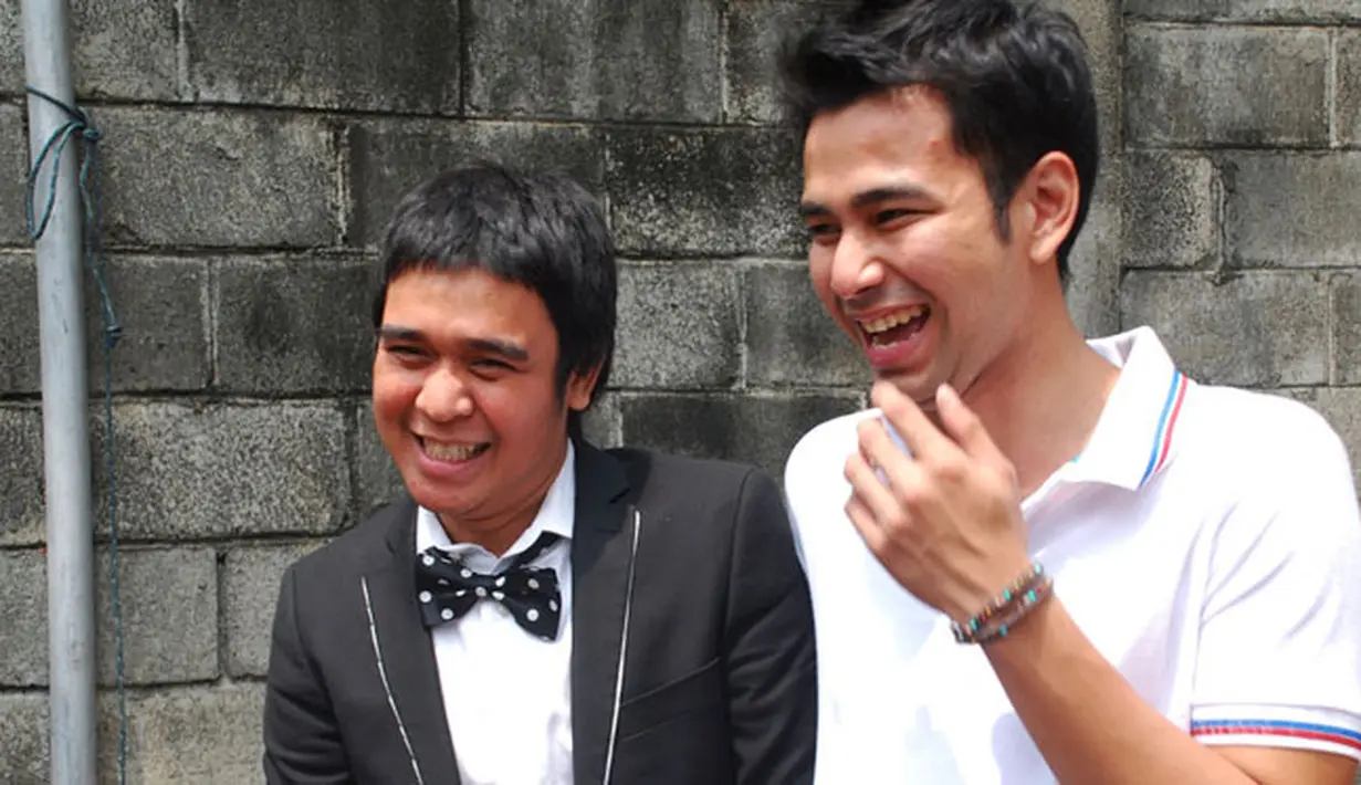 Mereka selalu tertawa dan menanggung semua bersama. Itulah yang membuat Olga dan Raffi selalu terlihat kompak