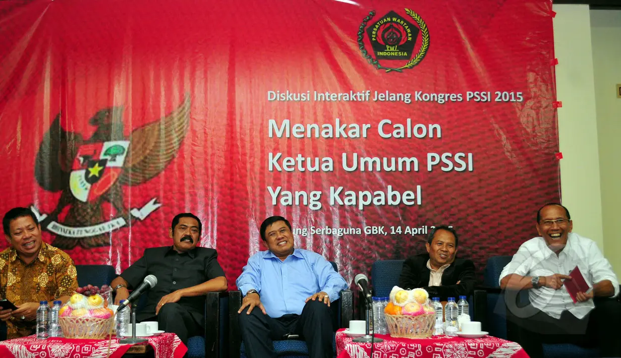 Suasana diskusi interaktif 'Menakar Calon Ketua Umum PSSI Yang Kapabel' di Gedung Serbaguna, Senayan, Jakarta, Selasa (14/4/2015). Diskusi digelar untuk menyambut Kongres Luar Biasa (KLB) PSSI pada Sabtu (18/4) mendatang. (Liputan6.com/ Yoppy Renato)