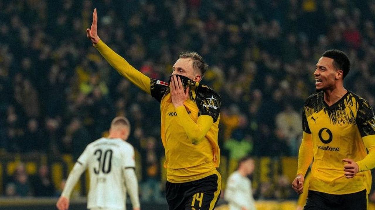 Borussia Dortmund Amankan Kemenangan 2-0 atas Moenchengladbach di Liga Jerman