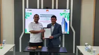 PT Pegadaian dan Panitia Nasional TBN Series menandatangani kerjasama Pembumian Pancasila dan Bela Negara (Dok. Humas PT Pegadaian / Nefri Inge)