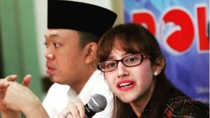 [Bintang] 6 Kicauan Tsamara Amany yang Ngena di Hati Banget