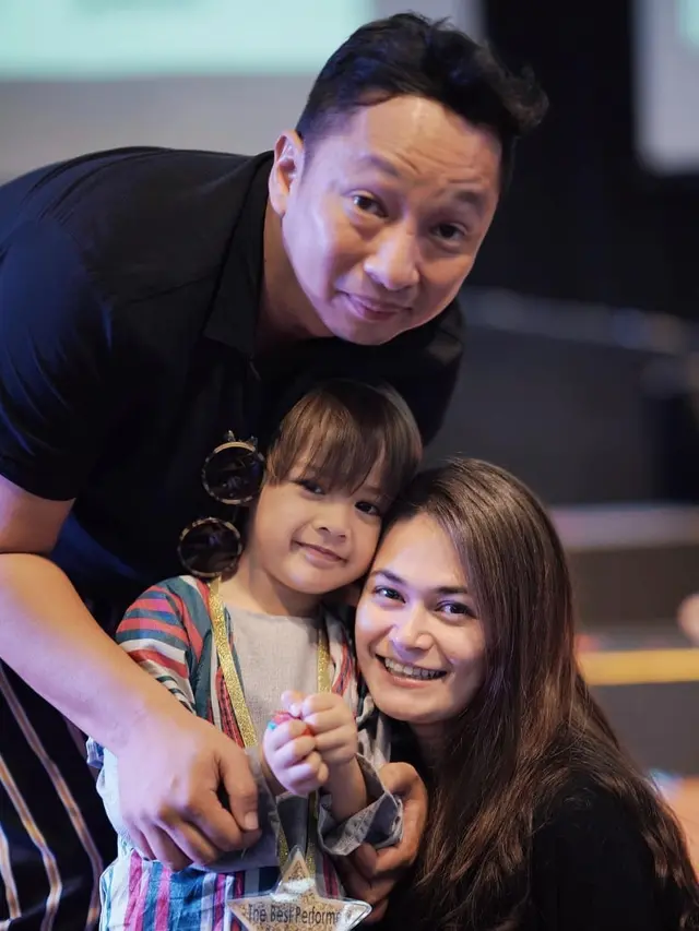 [Fimela] Ringgo Agus Rahman dan Sabai Morscheck