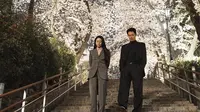 Still cut terbaru menampilkan Mi Hyun dan Doo Shik sedang berkencan. Keduanya berjalan-jalan di taman yang penuh dengan bunga sakura dengan wajah yang berseri.