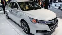 Honda Luncurkan Sedan Hybrid Terbaru