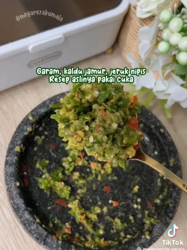 4 Pilihan Sambal Rendah Kalori yang Bisa Dinikmati Saat Diet (photo by tiktok.com)