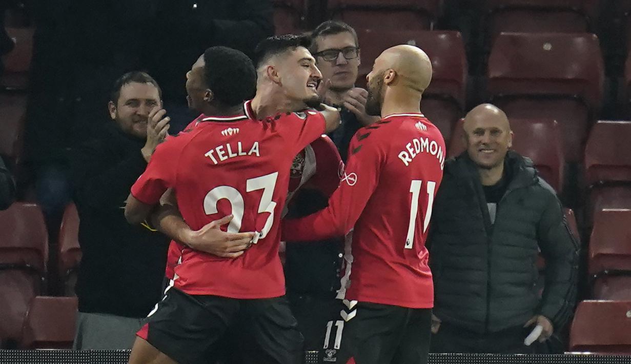 Albania, salah satu negara di Eropa yang tidak mempunyai kultur sepak bola yang kental mulai menapaki tangga persaingan sepak bola Eropa. Tercatat, 5 pemain asal Albania kini merumput di kompetisi elite Eropa. Siapa saja? (PA via AP/Andrew Matthews)