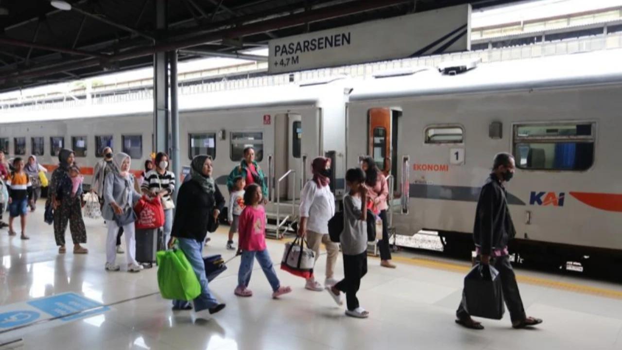 Mudik Lebaran 2026, Tarif Kereta, Kapal, dan Pesawat Didiskon hingga 30 Persen