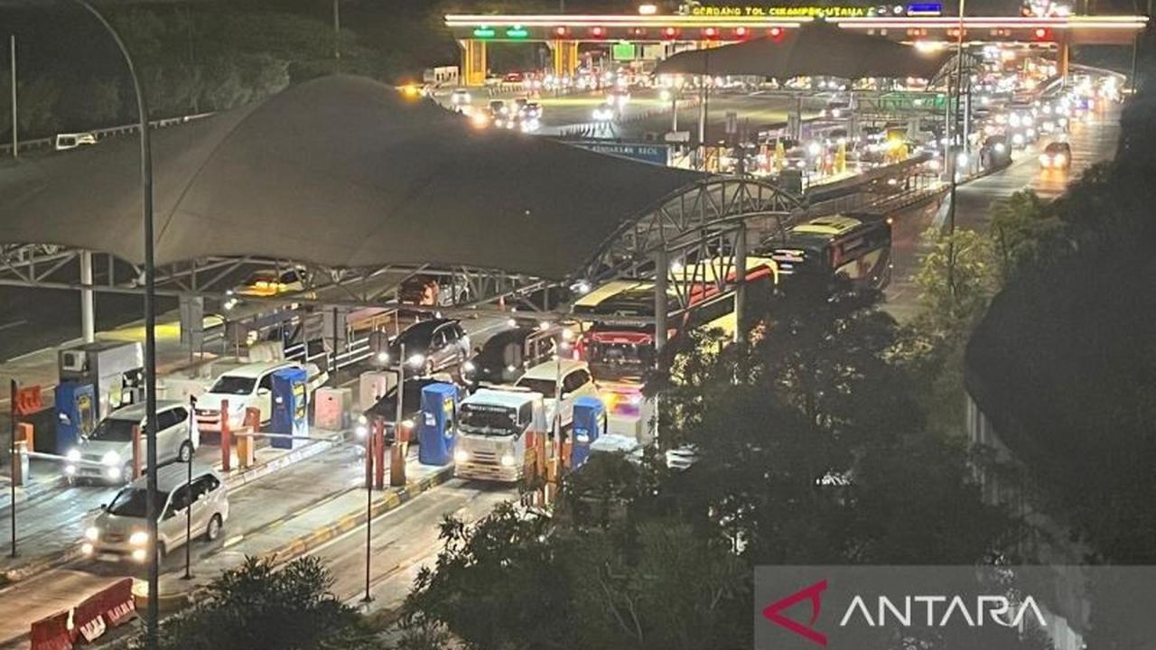 Puncak Arus Balik Lebaran 2026: GT Cikatama Alami Peningkatan Volume Lalu Lintas Drastis
