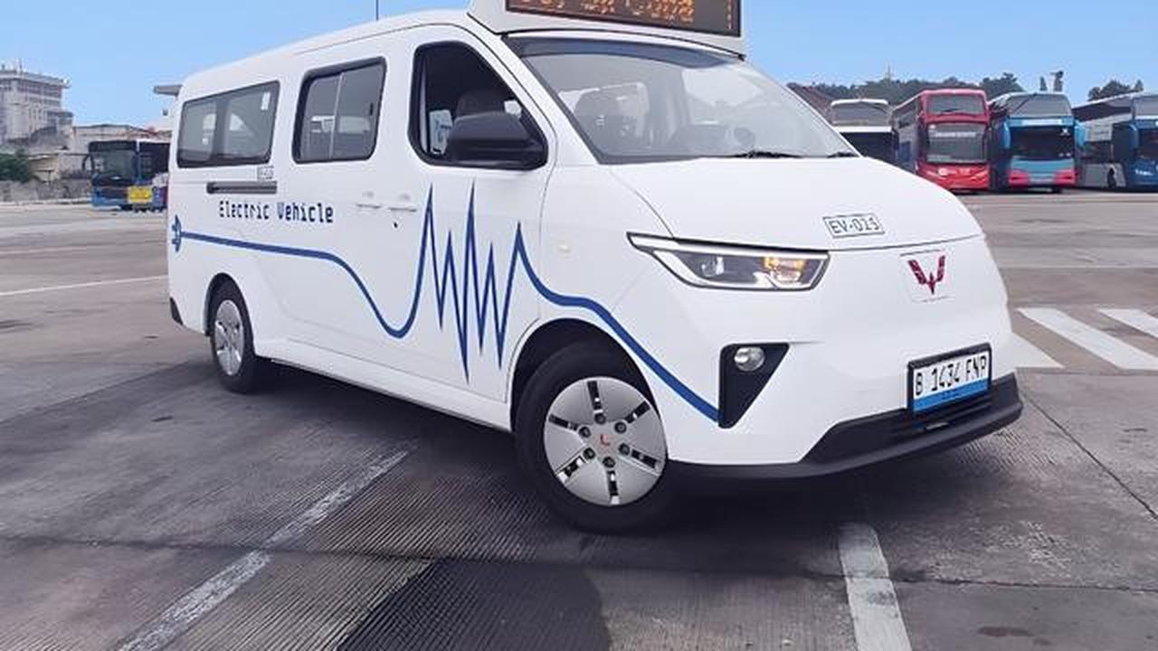 Wuling Mitra EV Luncurkan Kendaraan Listrik Komersial, Siap Gandeng Transjakarta