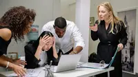 7 Tips Jitu Menjaga Kesehatan Mental saat Mendapat Hujan Kritik dan Nyinyiran