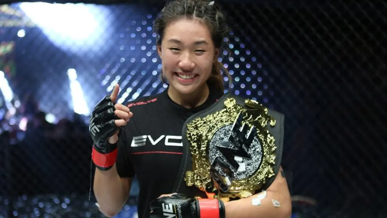 Angela Lee