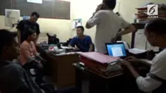 Seorang sopir travel jurusan Baturaja–Palembang dirampok sepasang kekasih yang berniat ingin mengumpulkan uang untuk menikah.