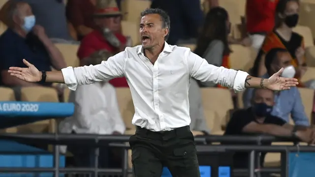 Foto Piala Eropa: Kuasai Jalannya Pertandingan, Spanyol Gagal Taklukkan Swedia dan Robin Olsen