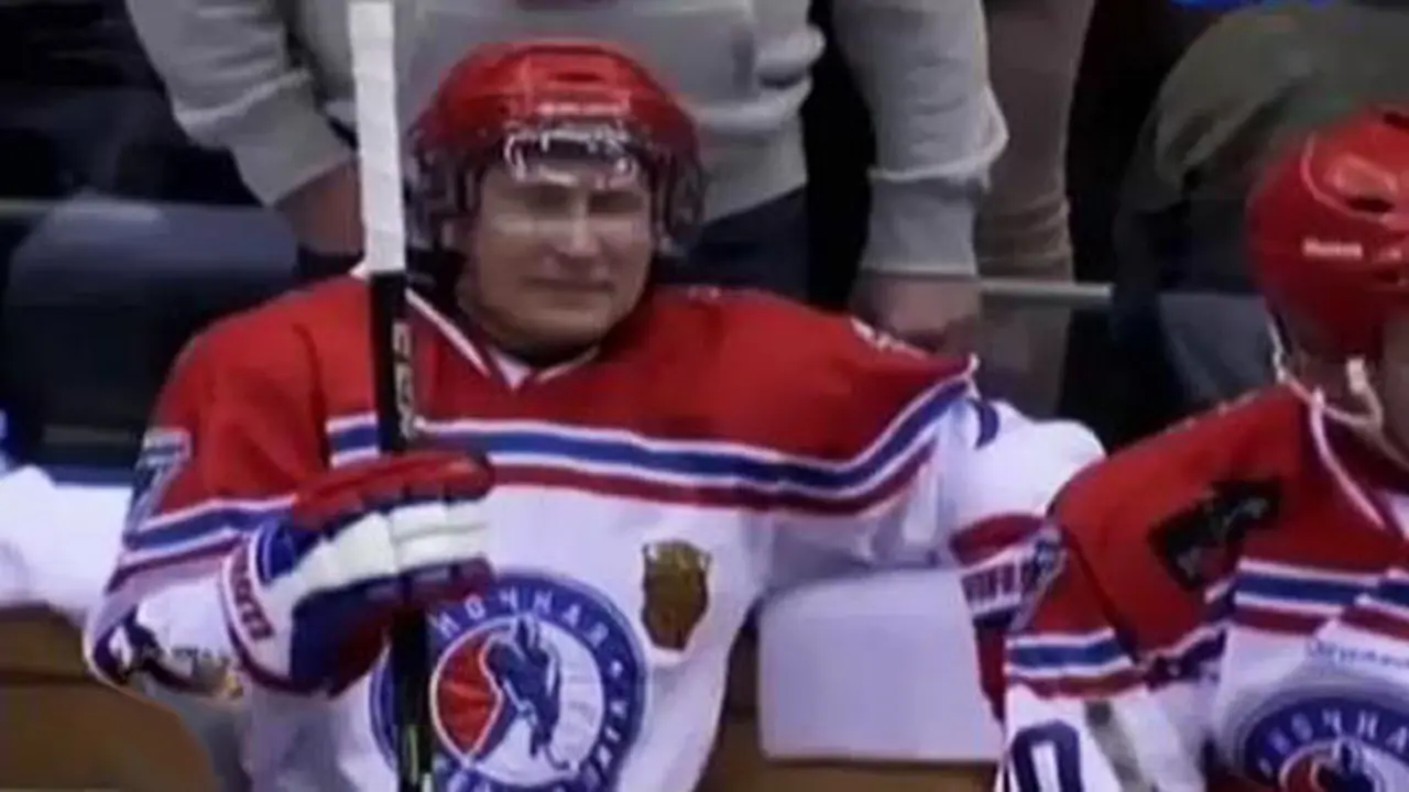 Ternyata Presiden Rusia Pandai Bermain Hockey