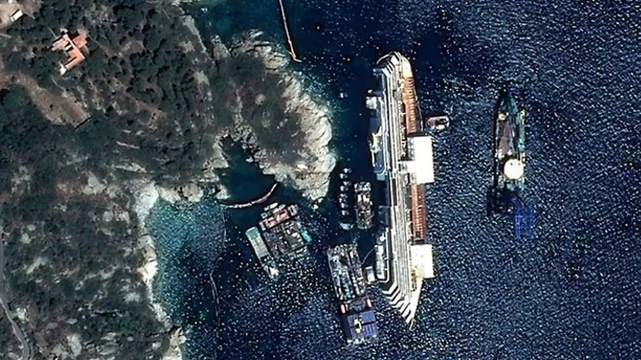 kapal-concordia-130918b.jpg