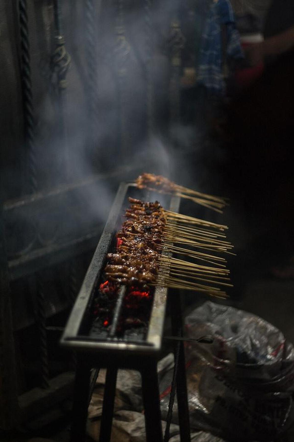 8 Rekomendasi Tempat Makan Sate Ayam di Ponorogo 2025 yang Wajib Dicoba
