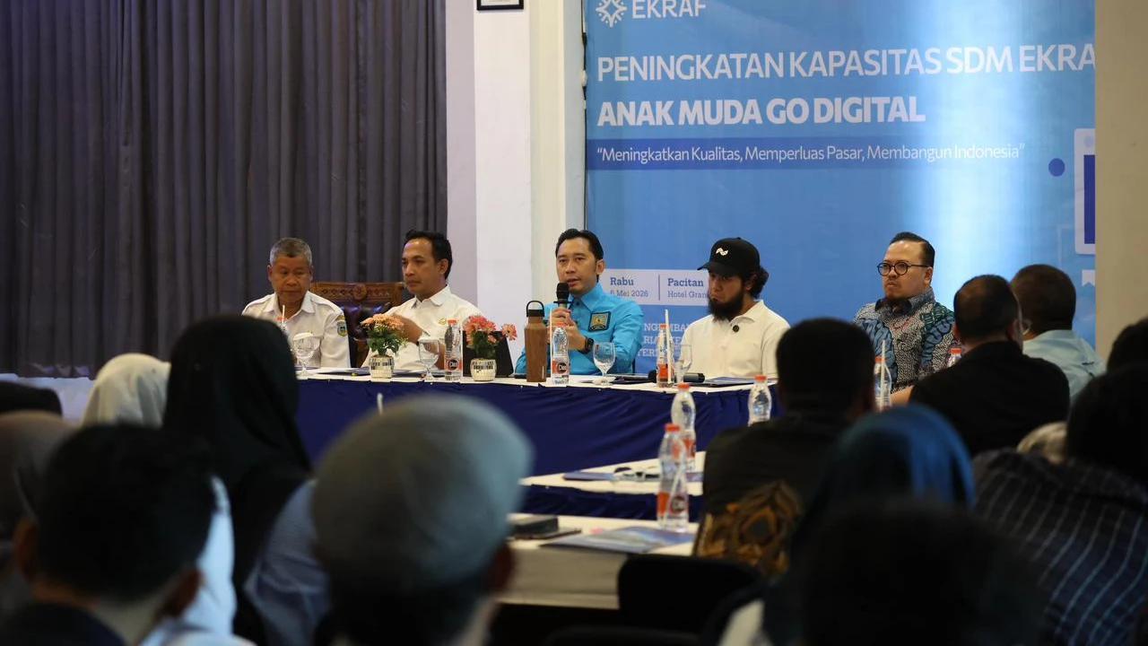 Ibas Minta UMKM Pacitan Manfaatkan Digitalisasi dan KUR Kreatif