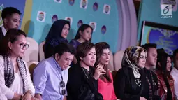 Direktur Programing SCM Harsiwi Achmad memberi keterangan dalam konferensi pers Ramadhan Penuh Berkah di Jakarta, Kamis (26/4). Indosiar kembali menampilkan program spesial bernuansa religi dalam rangka menyambut Ramadhan. (Liputan6.com/Faizal Fanani)