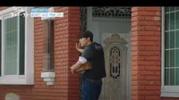 Potret salah satu rumah yang ada pada serial drama Hometown Cha-Cha-Cha yang ditinggali oleh karakter Yoon Hye Jin. (dok. Youtube tvN drama / https://www.youtube.com/watch?v=mVSD1QmsvoA&list=PLdyB3s37qpTOArtIYXu-exFbCEHjBY6Ho&index=41)