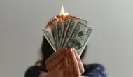 Financial Glow Up, Cara Mengubah Kebiasaan Boros Jadi Aset Masa Depan