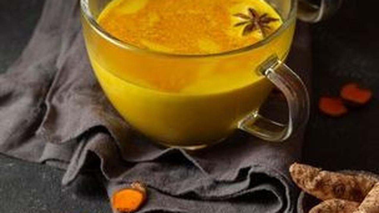 1. Jamu Kunyit Asam Cengkeh