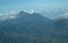 Berstatus Waspada, Begini Kondisi Terkini Gunung Ili Lewotolok