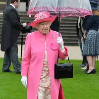 Ratu Elizabeth II/hellomagazine