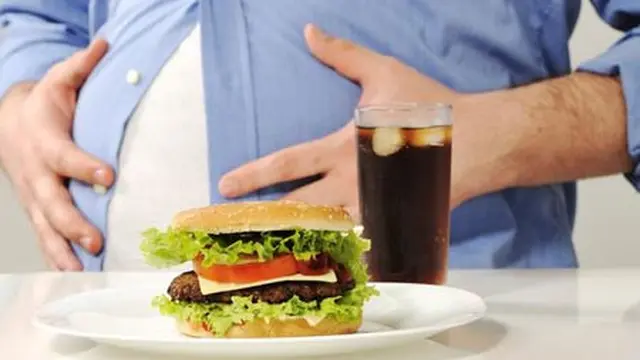 Makanan yang Dapat Memicu Sakit Maag